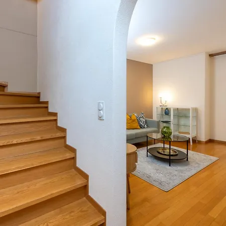 Apartment Cozy Duplex Garden & Family Comfort