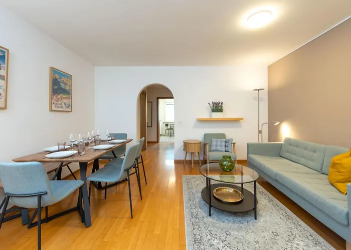 Apartman Cozy Duplex Garden & Family Comfort